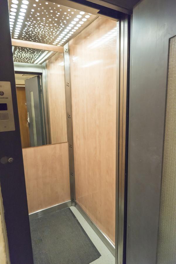 Hideaway Am Tabor Apartment Vienna Luaran gambar