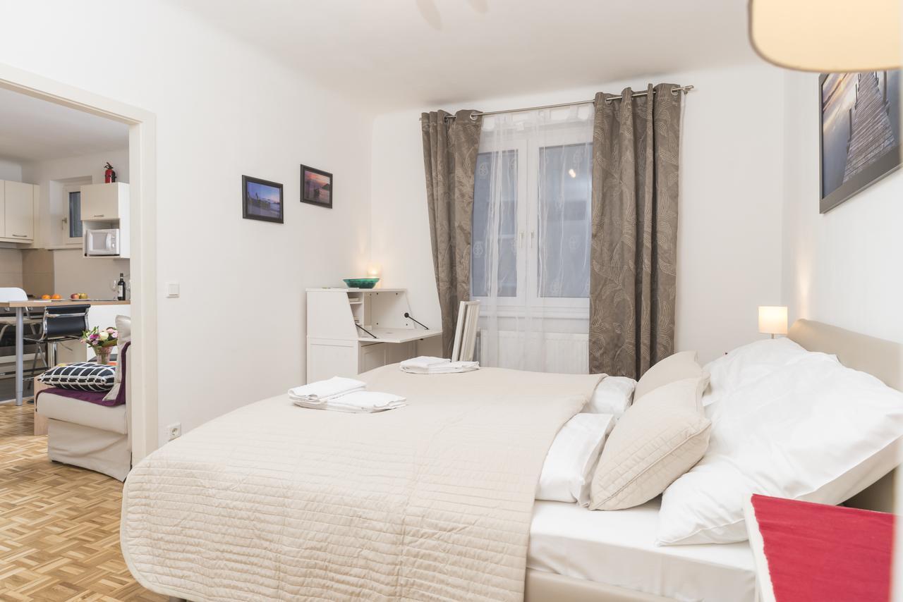 Hideaway Am Tabor Apartment Vienna Luaran gambar